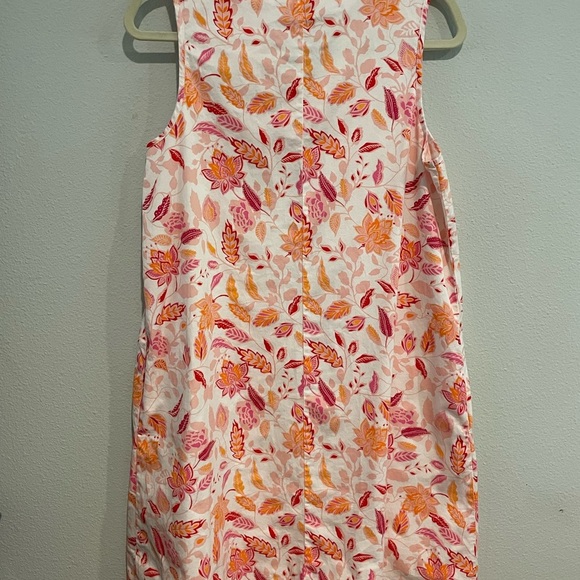 Croft & Barrow printed sleeveless tunic with pockets.  Includes tie size… - Picture 2 of 4